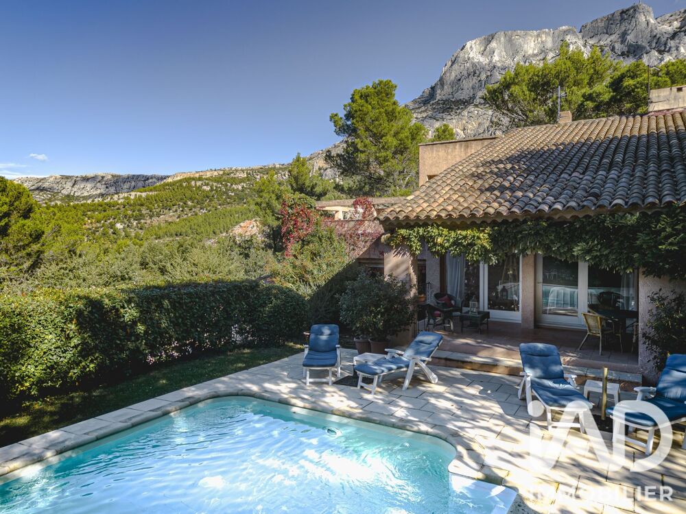 vente Maison - 7 pièce(s) - 217 m² Saint-Antonin-sur-Bayon (13100)