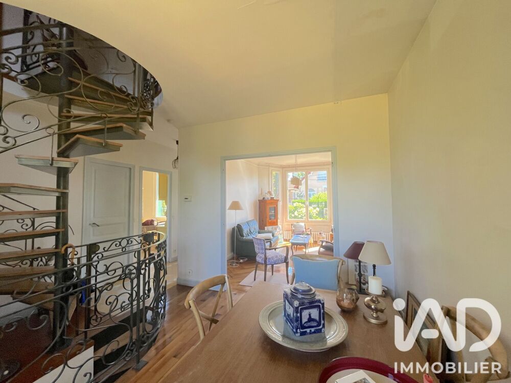 Vente Maison Vente Maison traditionnelle 5 pièces Sainte-geneviève-des-bois