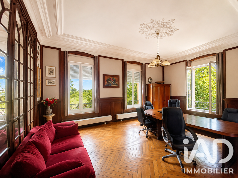 Vente Maison Vente Demeure 9 pièces Sedan