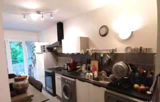  Appartement � louer 4 pi�ces 87 m� Lyon 9