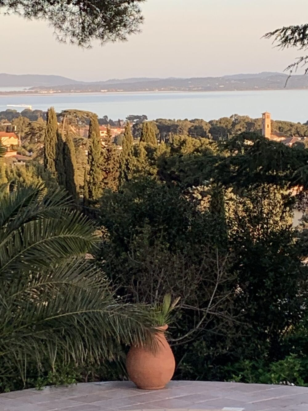 � vendre  Maison Carqueiranne (83320)