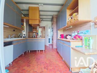  Maison à vendre 10 pièces 233 m²