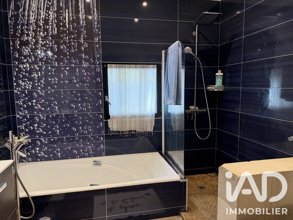 à vendre  Maison Villeneuve-lès-Avignon (30400)
