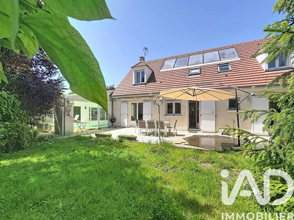 Vente Maison Vente Maison traditionnelle 7 pièces Favières