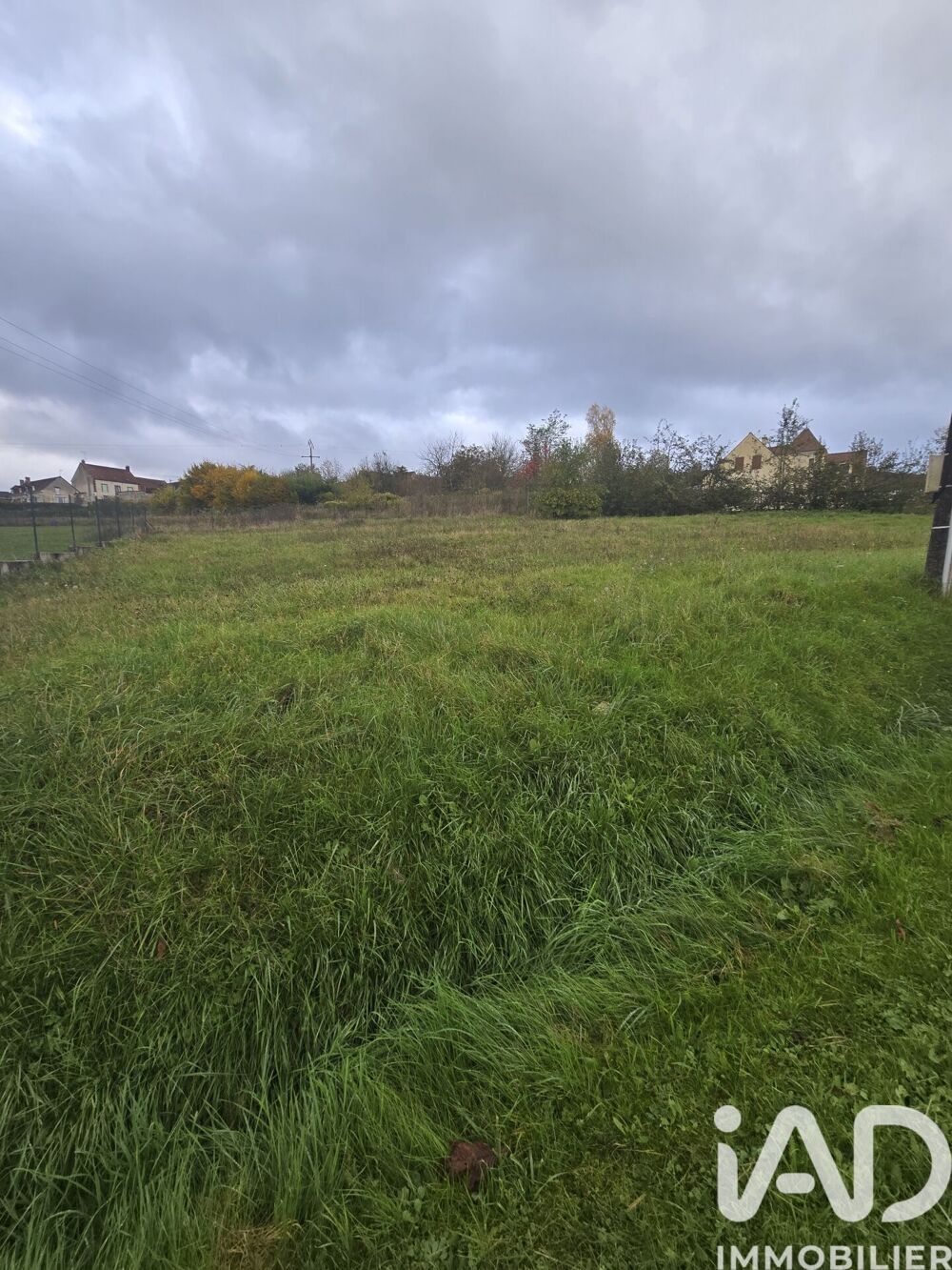 Vente Terrain Vente Terrain à bâtir 1 335 m&sup2; Le breuil