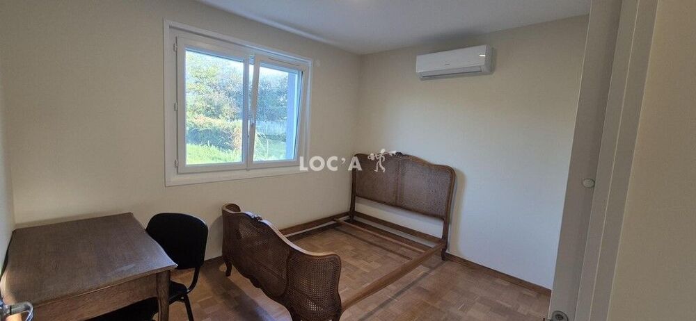 480€ CC/ Mois A VISITER!! chambre meublée dans une mais....