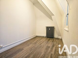  Appartement à louer 4 pièces 109 m²