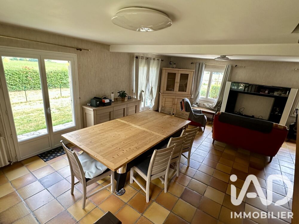 Vente Maison Vente Maison traditionnelle 7 pièces Hautot-le-vatois