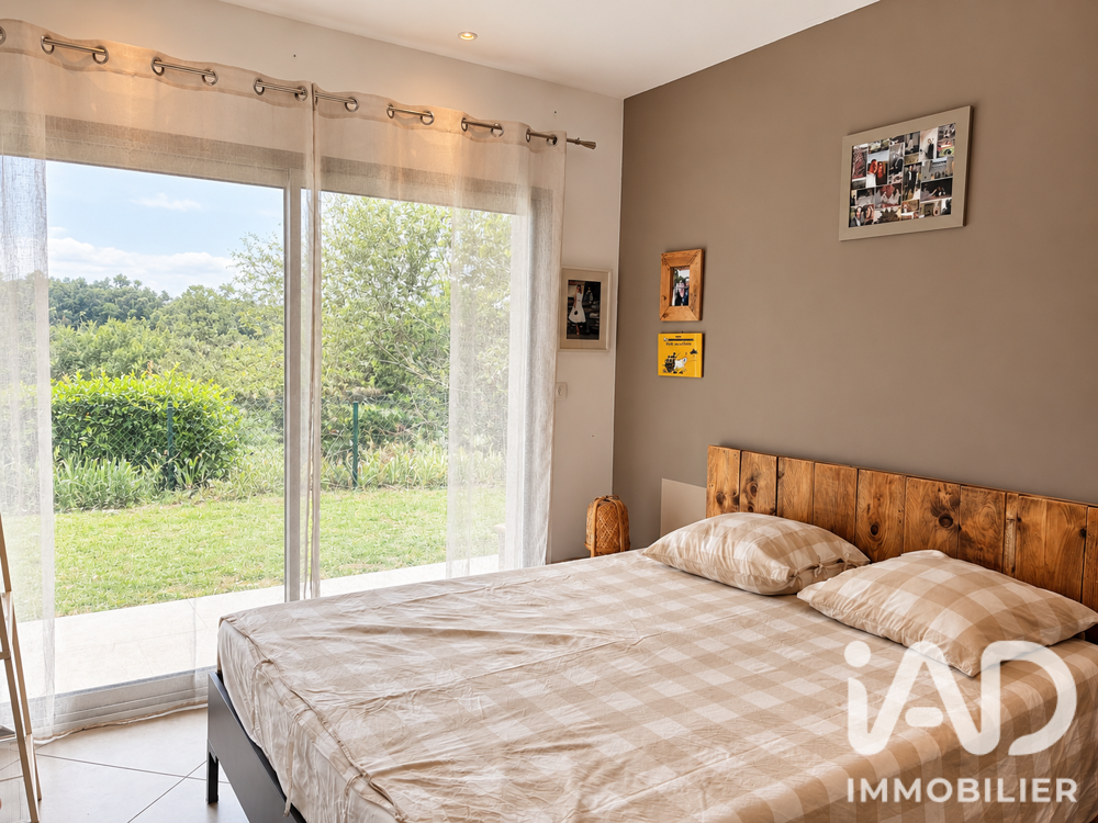 Vente Maison Vente Maison d'architecte 5 pièces Vernègues