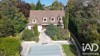  Maison à vendre 10 pièces 235 m²