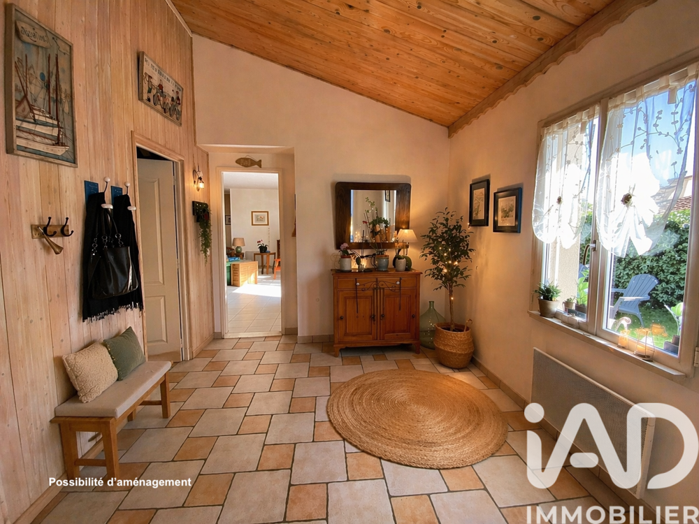 Vente Maison Vente Maison/villa 7 pièces Champagné-les-marais