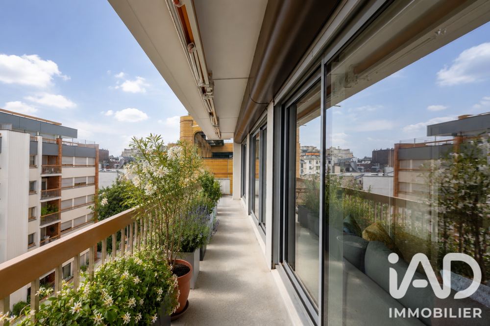 Appartement 4 pièces 90 m² · à Paris 11 · 90 m² · 1 170 000 €