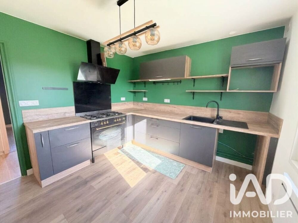 Vente Maison Vente Maison de village 6 pièces Vald'yerre