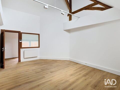 Location Bureaux 23 m&sup2; 580 77550 Moissy-cramayel