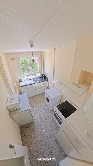  Appartement à louer 2 pièces 40 m²