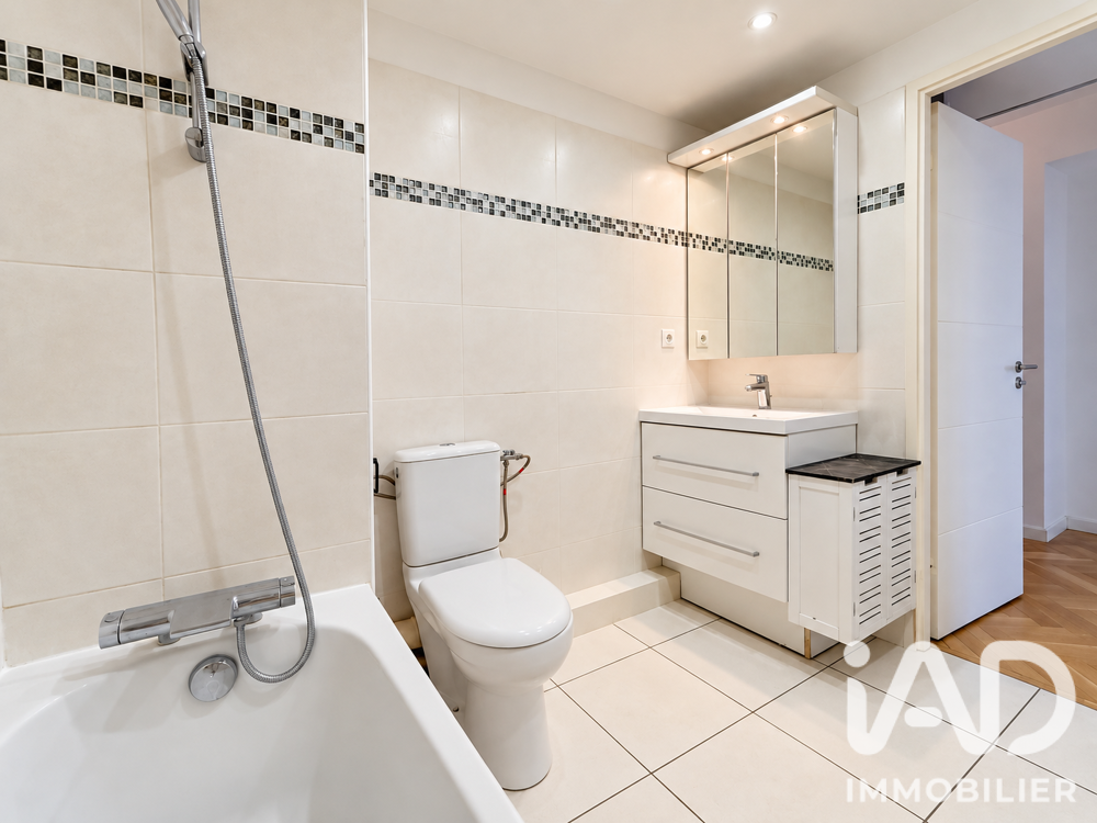 à vendre  Appartement La Garenne-Colombes (92250)