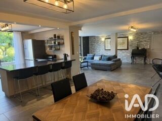  Maison à vendre 9 pièces 286 m²