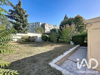 Vente Maison Vente Maison traditionnelle 5 pièces Rueil-malmaison