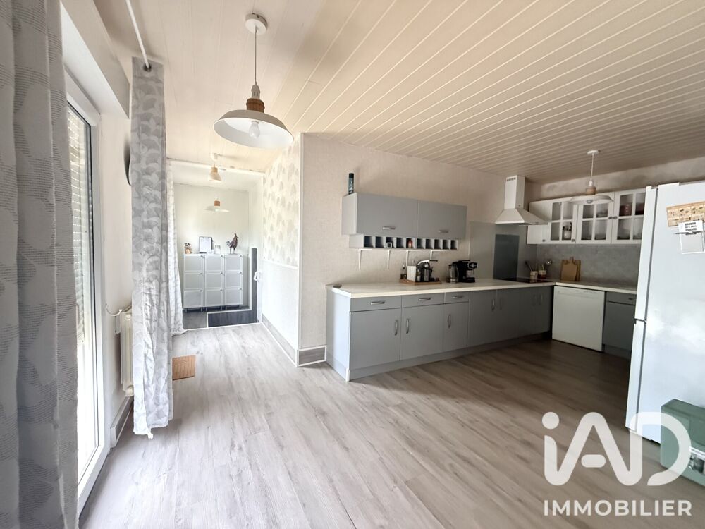 Vente Maison Vente Maison/villa 10 pièces Isigny-le-buat