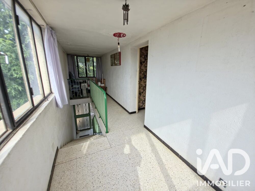 Vente Maison Vente Maison traditionnelle 5 pièces Rodilhan