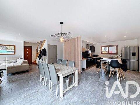  Vente Maison Maison - 7 pi�ce(s) - 150 m�