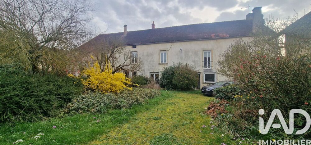 Maison 8 pièces 271 m² · à Argenteuil-sur-Armançon · 271 m² · 173 000 €
