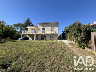  Maison à louer 4 pièces 120 m²