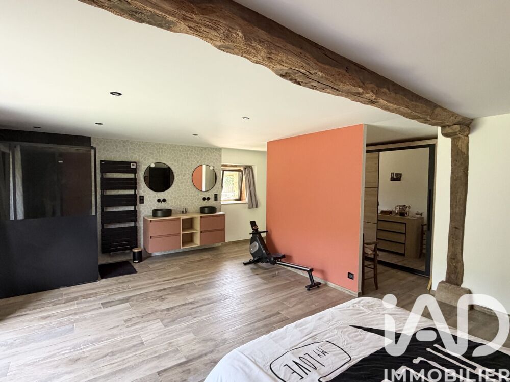 à vendre  Maison Lacapelle-Marival (46120)