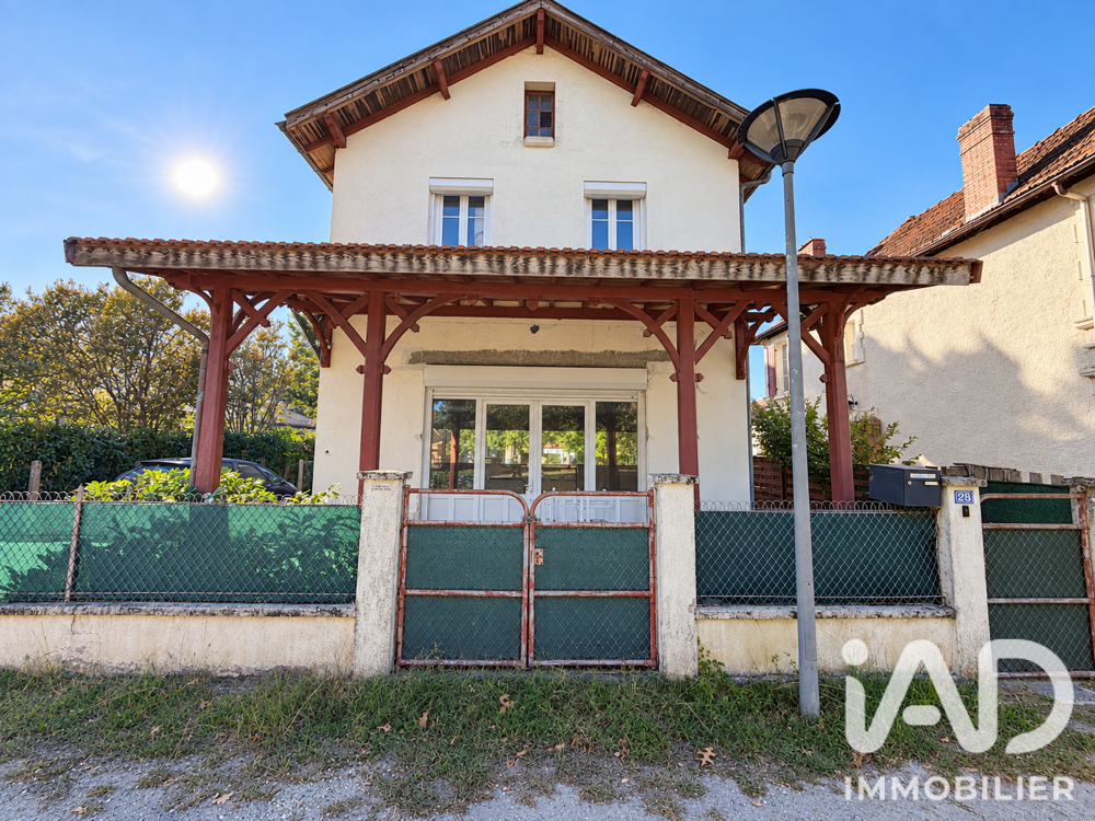 Vente Maison Vente Maison de village 5 pièces Sabres