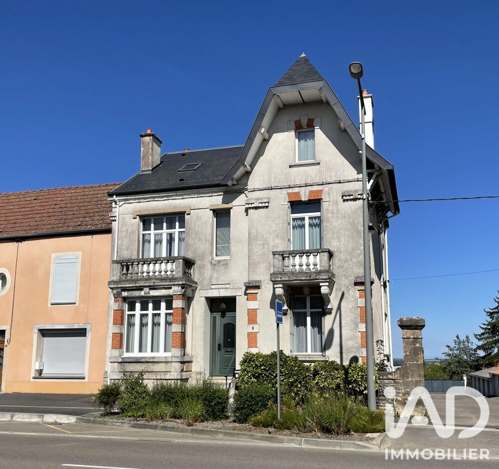 Maison 8 pièces 208 m² · à Langres · 208 m² · 220 000 €
