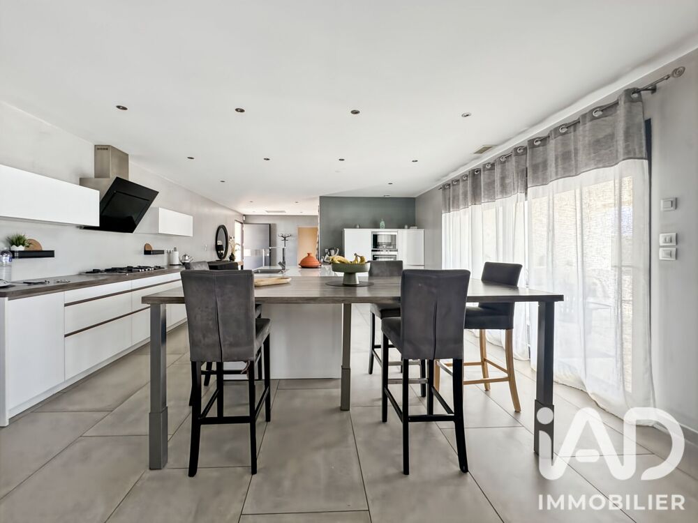 à vendre  Maison Arles (13200)