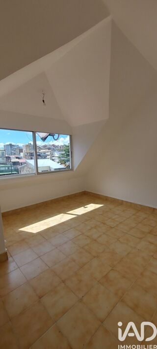  Immeuble à vendre 529 m²