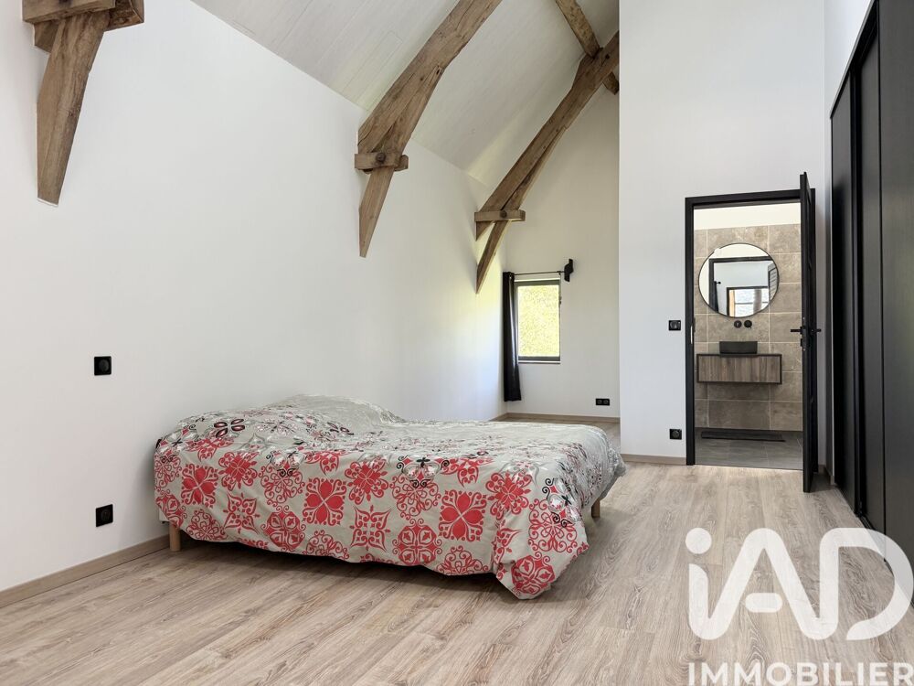 à vendre  Maison Lacapelle-Marival (46120)