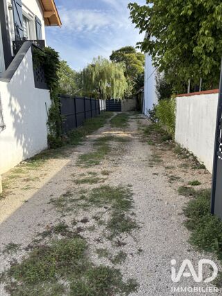  Terrain à vendre 673 m²