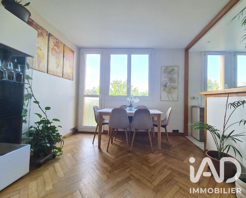 vente Appartement - 4 pièce(s) - 65 m² Noisy-le-Grand (93160)
