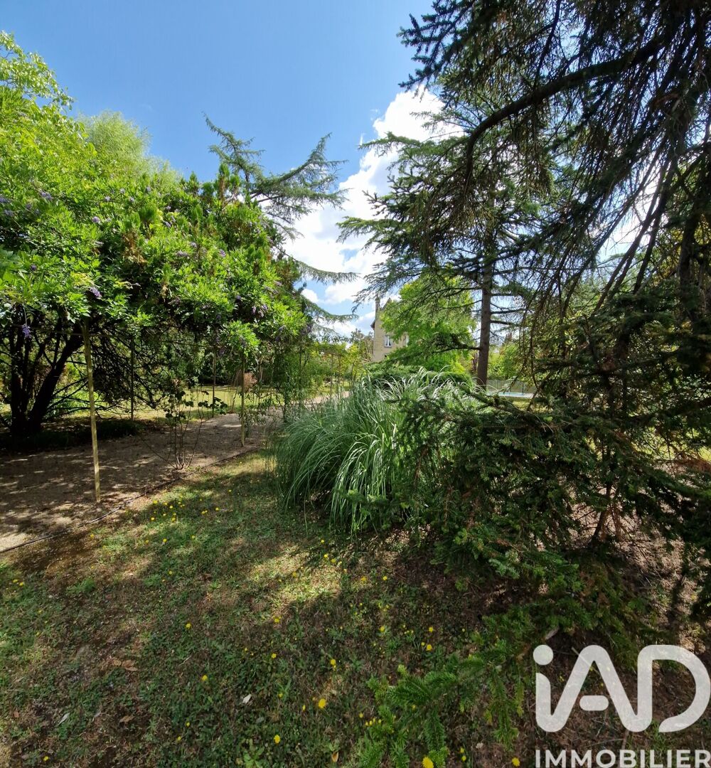 � vendre  Maison Terrasson-Lavilledieu (24120)