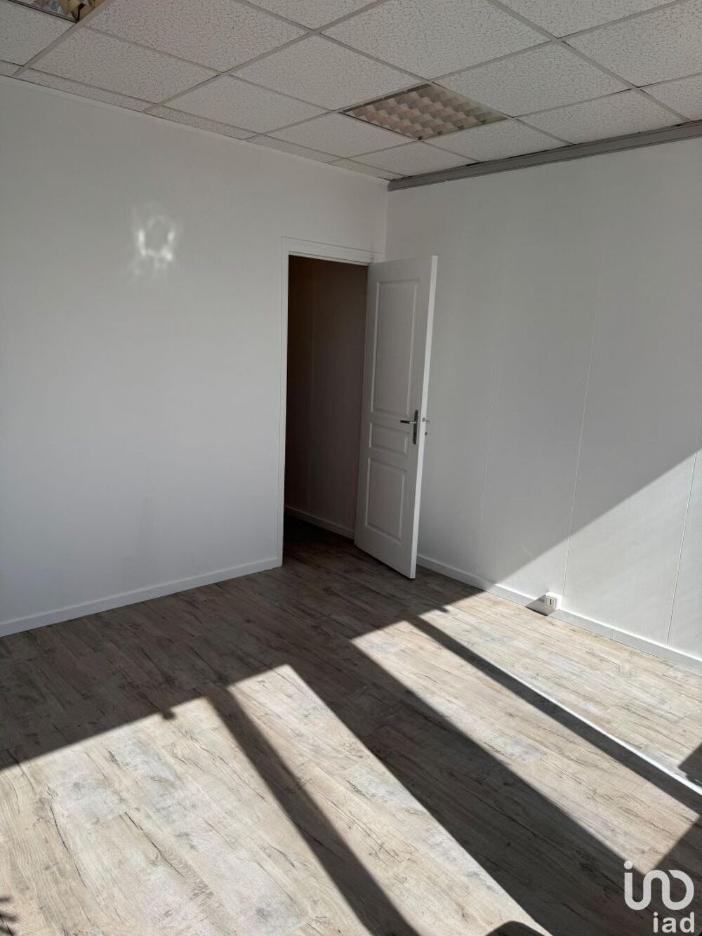   Vente Bureaux 40 m&sup2; Évry