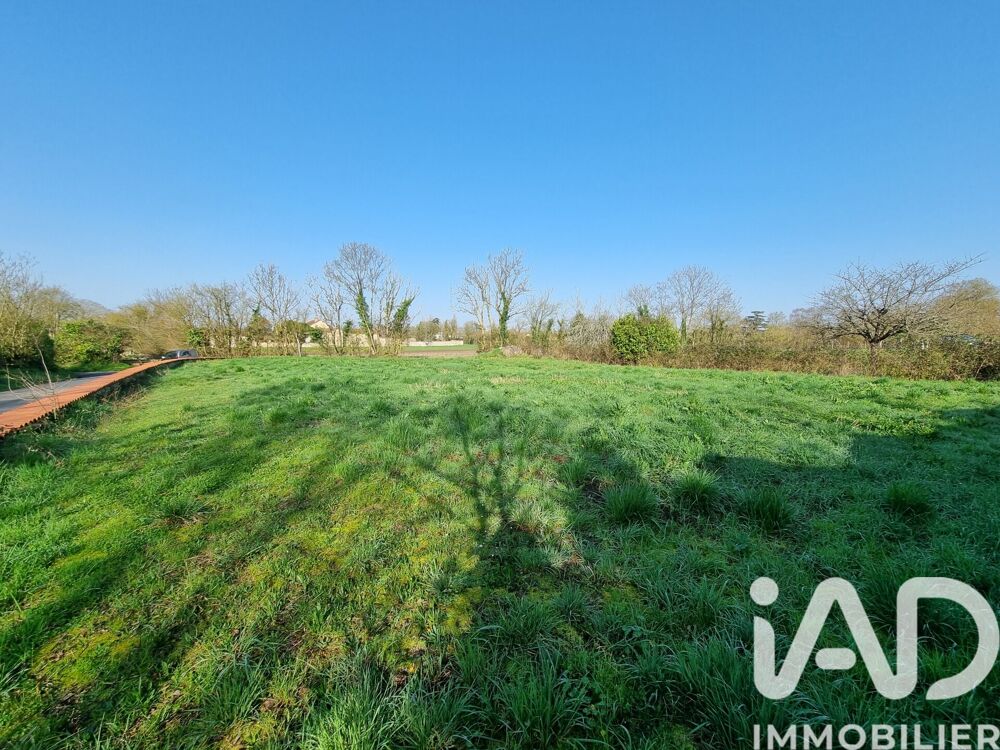 Vente Terrain Vente Terrain à bâtir 1 020 m&sup2; Villefagnan