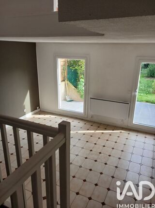  Maison à louer 5 pièces 102 m²