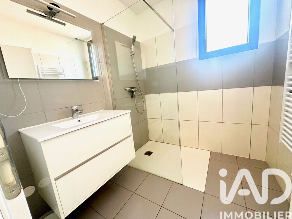 à vendre  Maison Uchaux (84100)