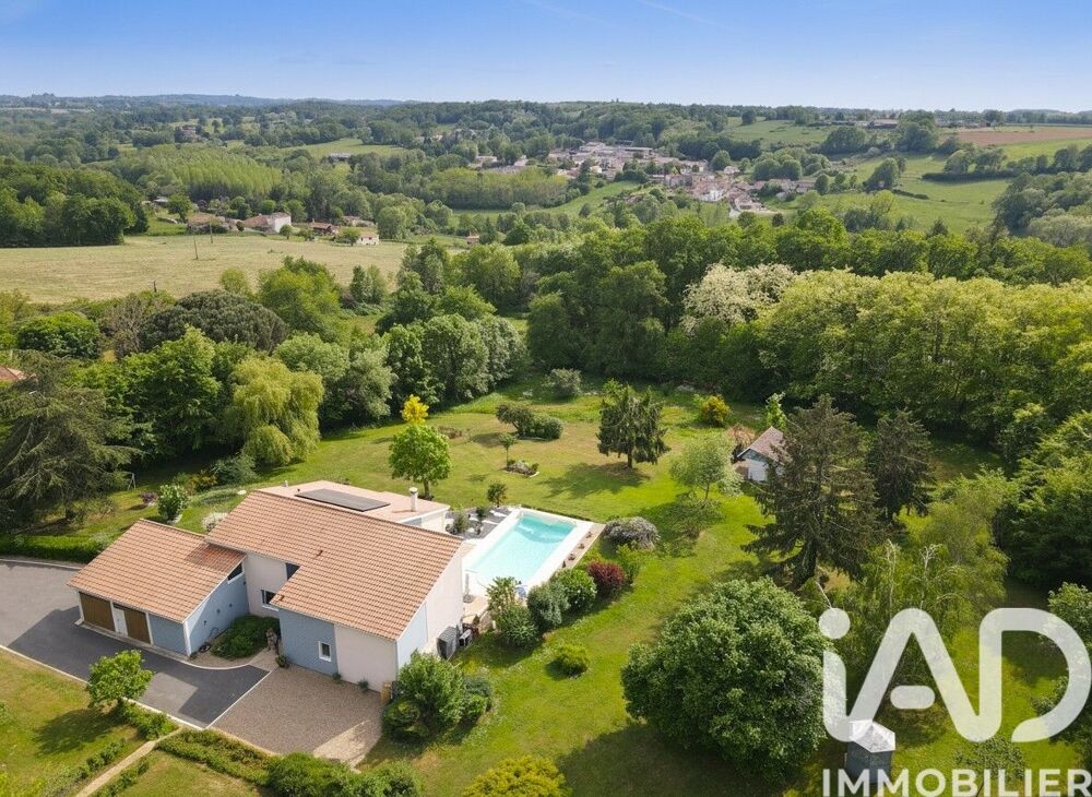 Vente Maison Vente Maison d'architecte 8 pièces Cherves-châtelars