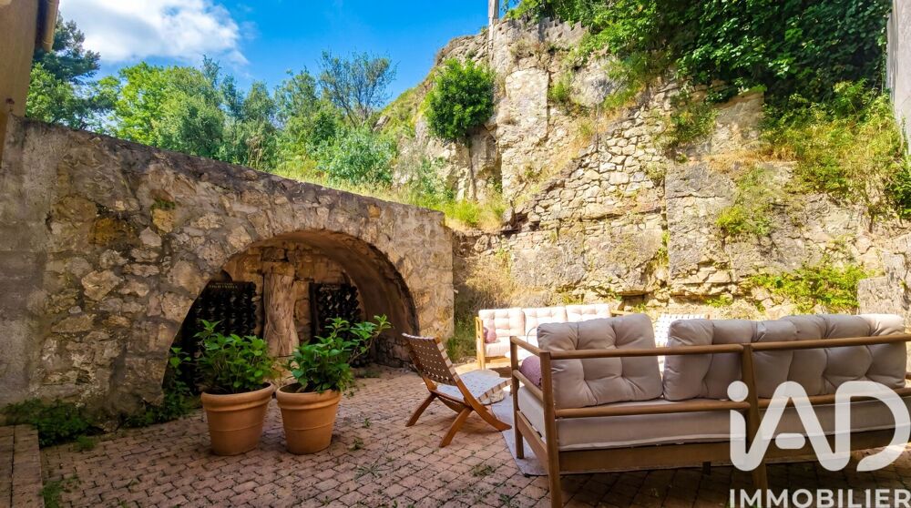 à vendre  Maison Gilette (06830)