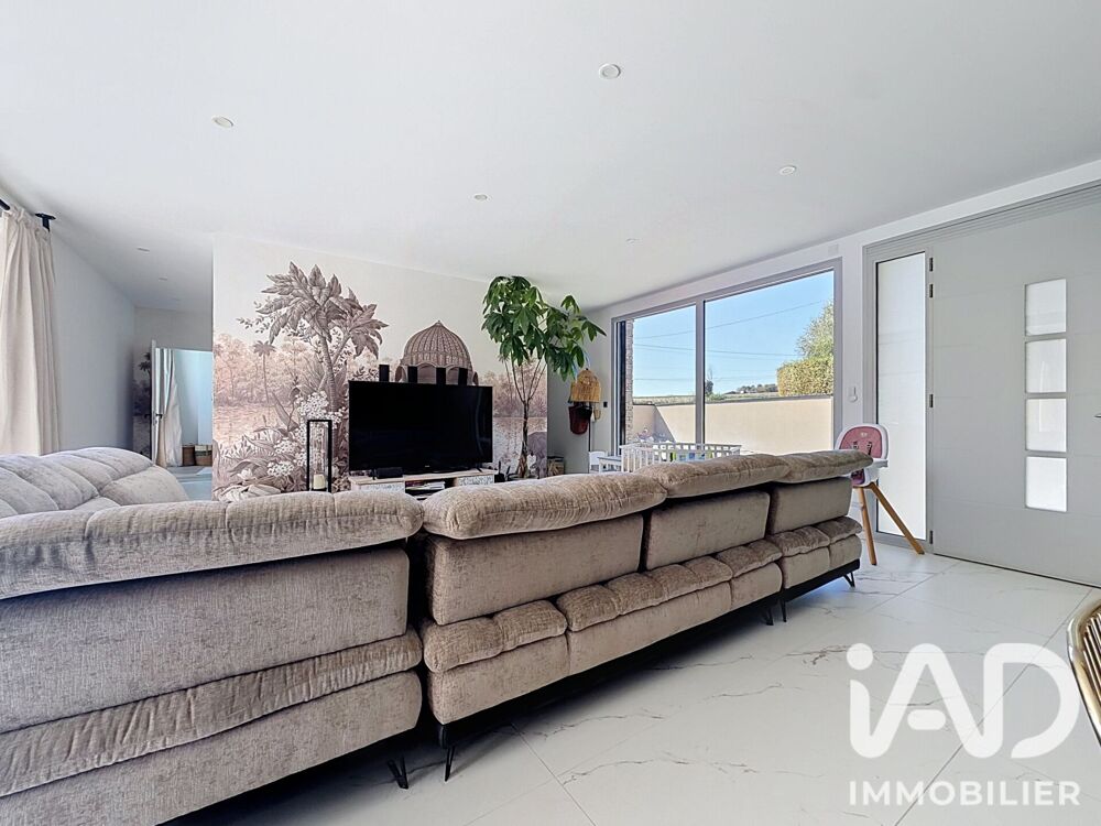 Vente Maison Vente Demeure 6 pièces Saint-père-marc-en-poulet