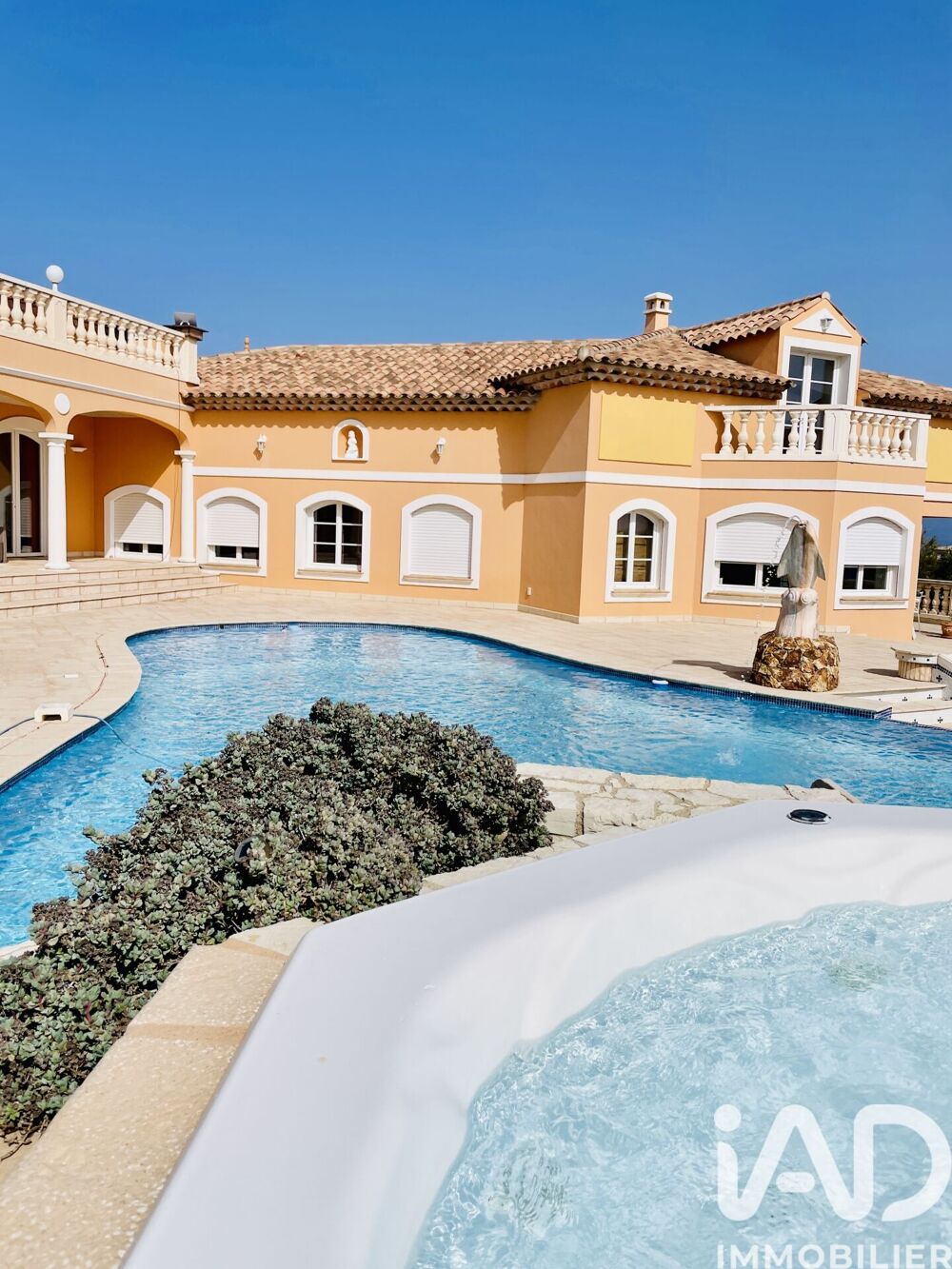 à vendre  Maison Saint-Raphaël (83700)