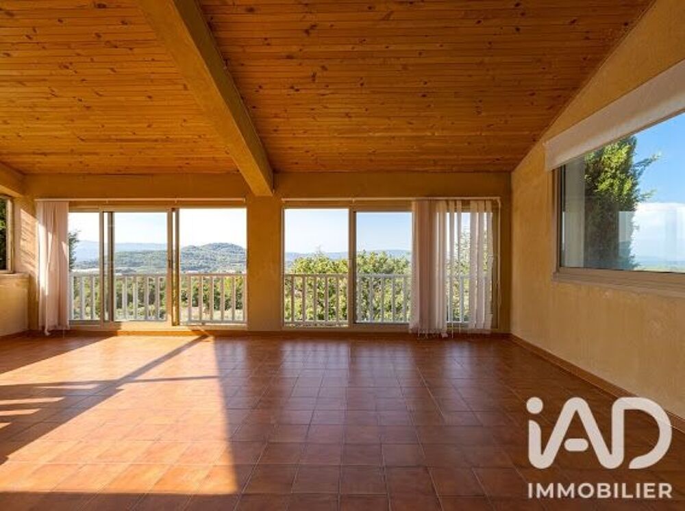 Vente Maison Vente Maison/villa 7 pièces Saint-saturnin-lès-apt