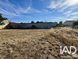  Terrain à vendre 671 m²