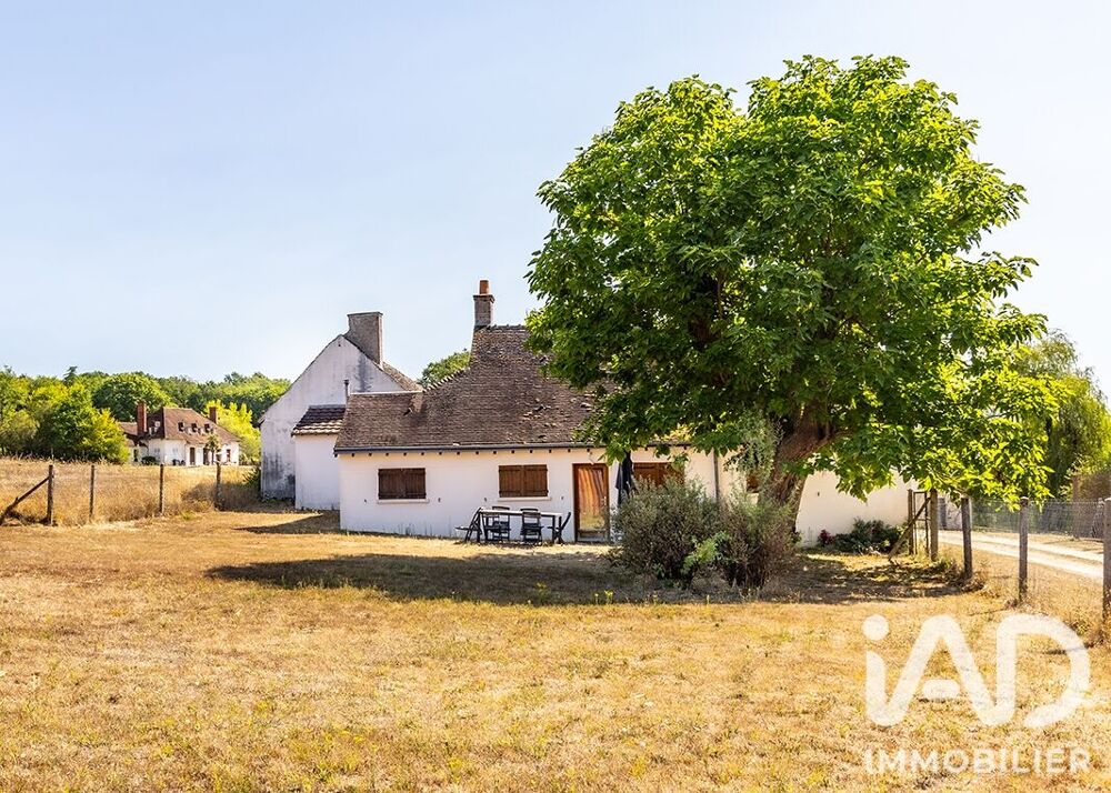 à vendre  Maison La Ferté-Saint-Cyr (41220)