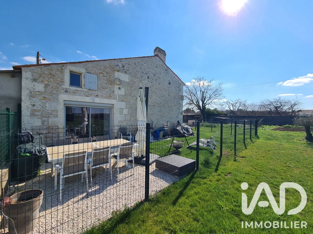 Vente Maison Vente Maison de campagne 4 pièces Saint-porchaire