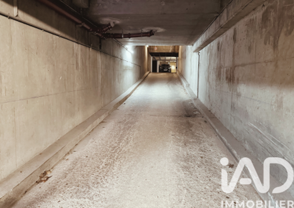 Vente Parking/Garage Vente Parking 12 m&sup2; Paris 20