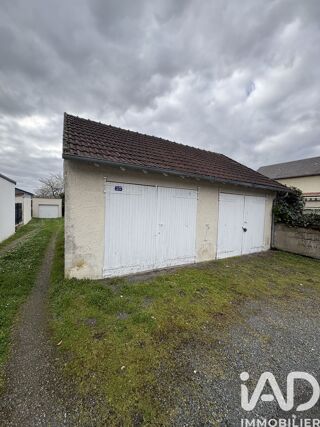  Parking / Garage à vendre 